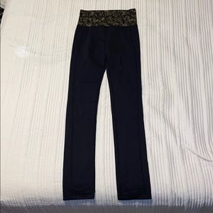 Lululemon camo yoga pants